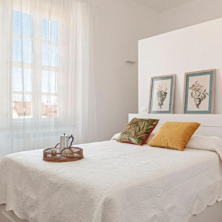 Waves Of Livorno New Modern Apartment المظهر الخارجي الصورة